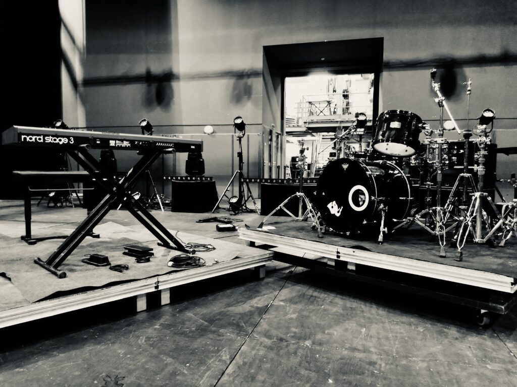 Backline pour le concert de Nuit Incolore à Gap