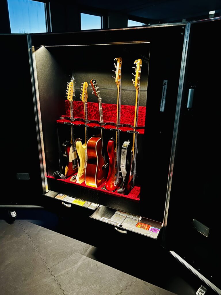 Flight case 6 guitares et basses